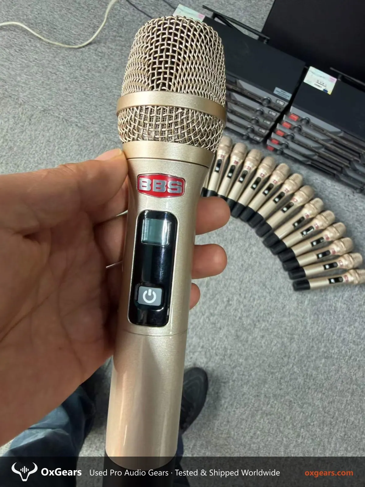 BBS U-798D Wireless Handheld Microphone System 5