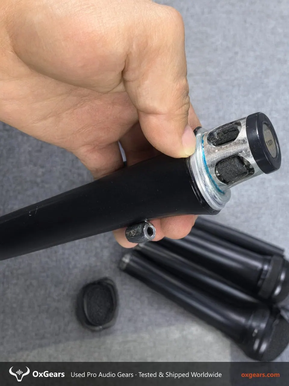 Crown CM-310A Dynamic Microphone 9