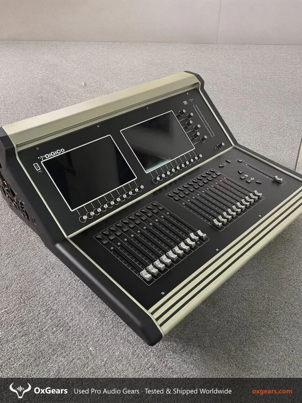 DiGiCo SD10 وحدة تحكم صوتية رقمية 3