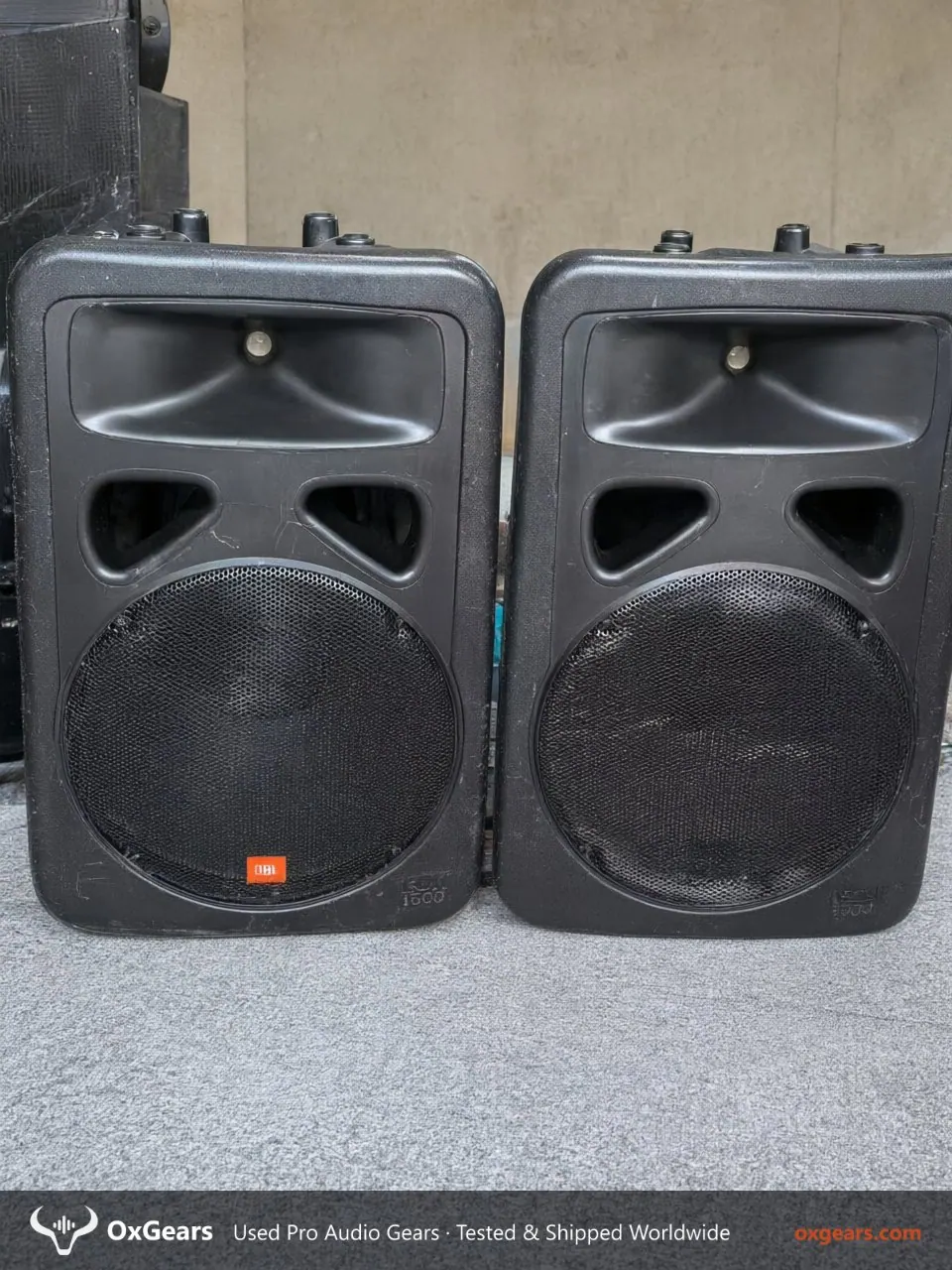 Loa monitor sân khấu active JBL EON1500