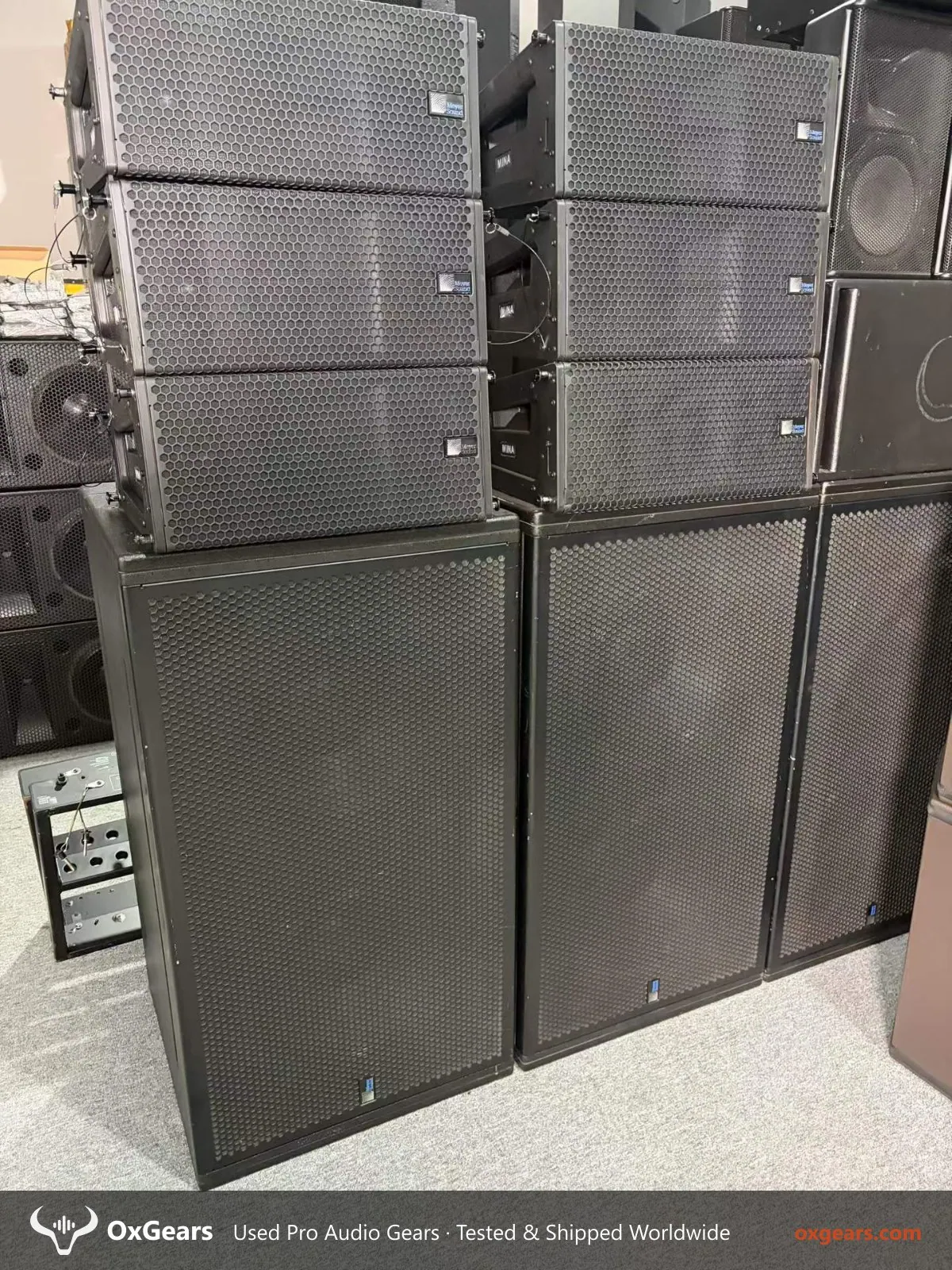 مكبر صوت Meyer Sound MINA من نوع Line Array 3