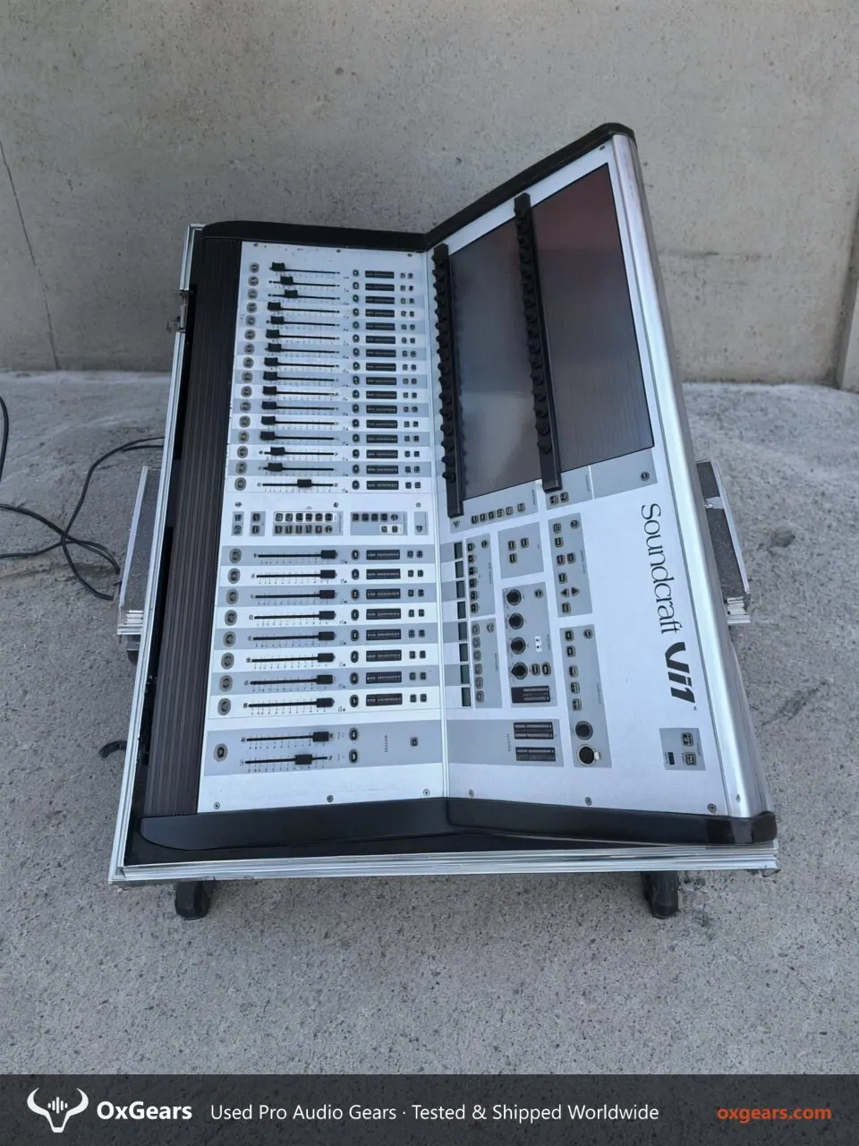 Vi1