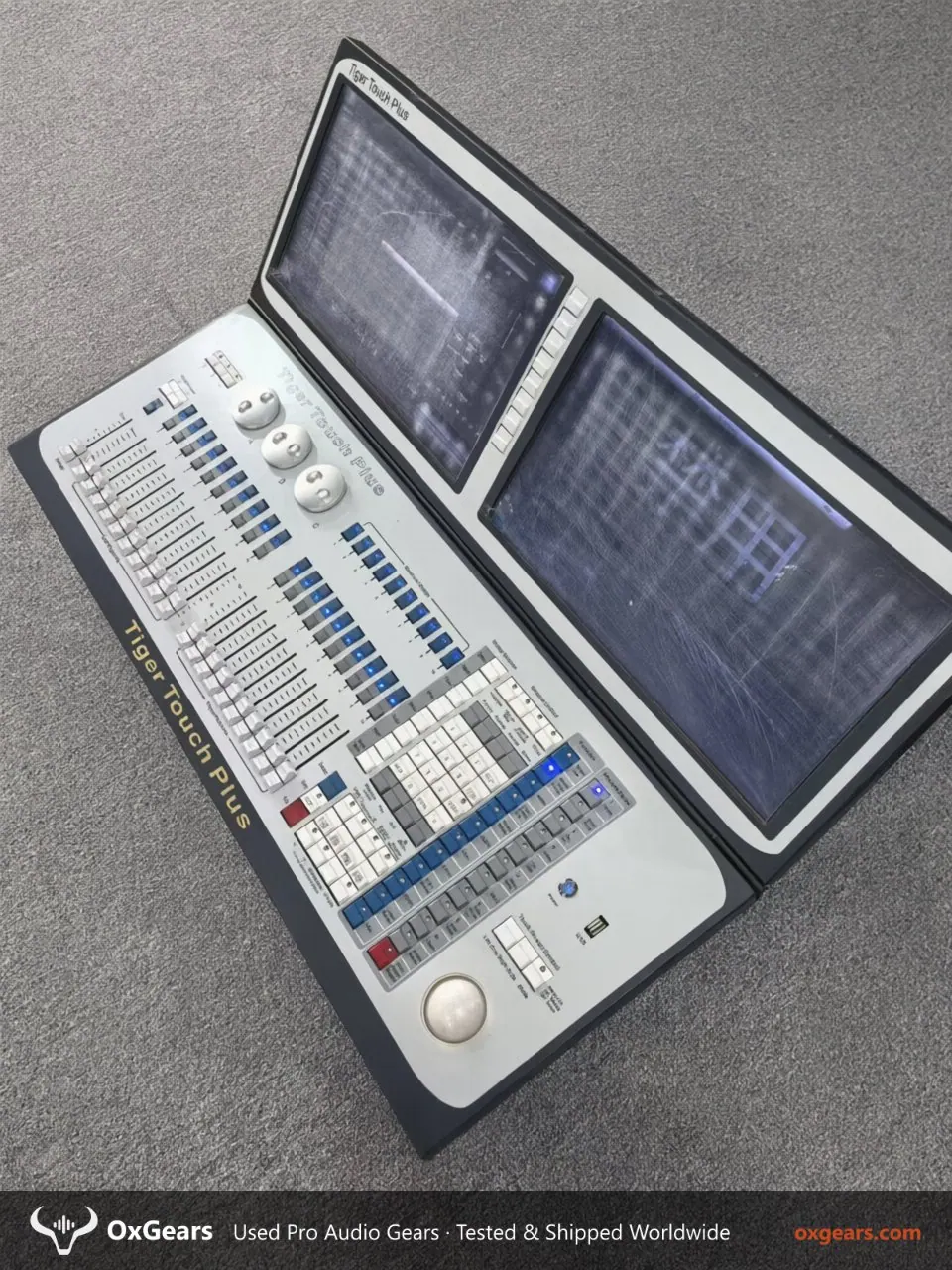 Tiger Touch Plus Lighting Console 4