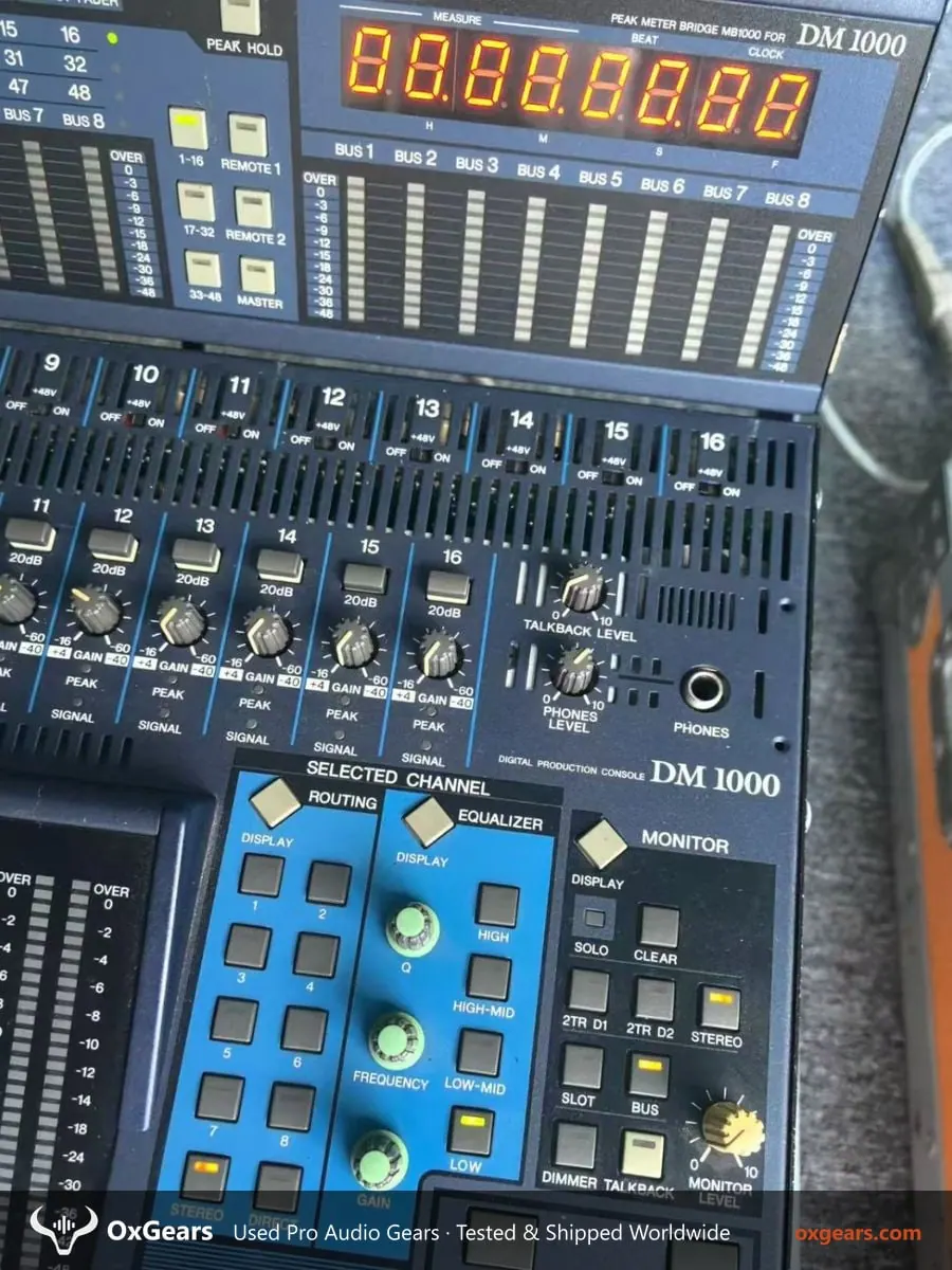 Yamaha DM1000 Digital Mixing Console 6